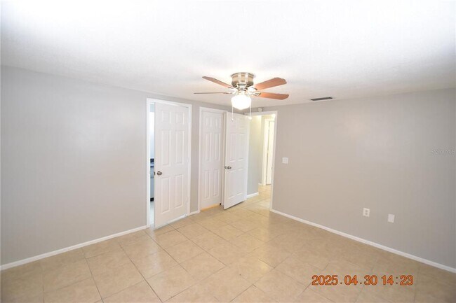 Building Photo - 3221 Topp Dr