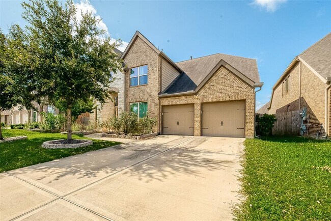 Building Photo - 13614 Lightning Falls Ln