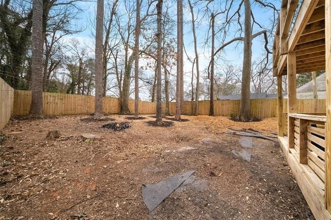 Building Photo - 1846 Rogers Ave SW