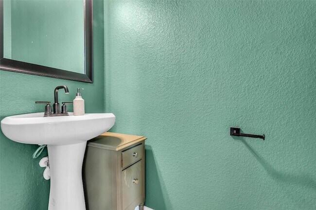 Building Photo - 5338 CJ Walker Ln