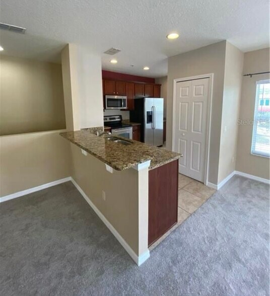 Kitchen - 408 Blue Bayou Ln