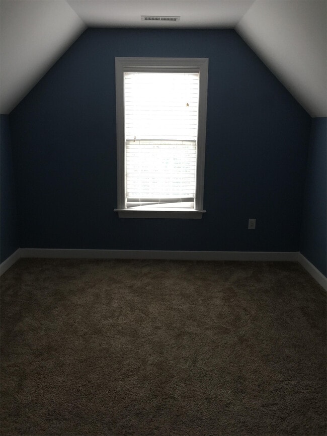 Building Photo - 1834 Rolfe Way