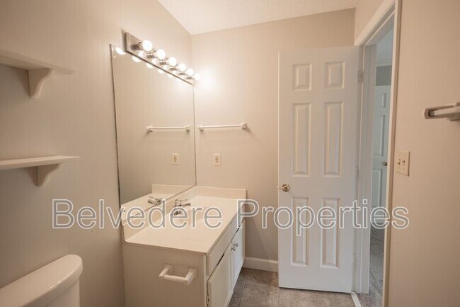 Building Photo - 102-F Wafco Ln