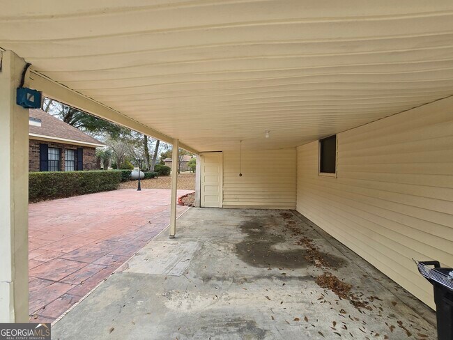 Building Photo - 1703 Point Peter Rd