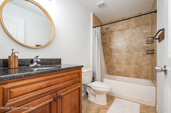 Building Photo - 499 Bayard Ave NE