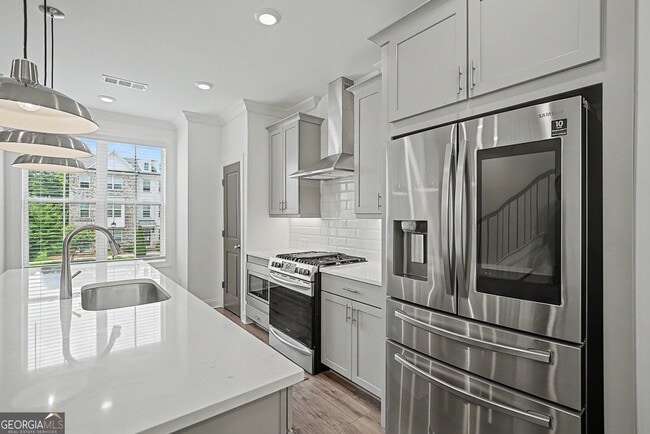 Building Photo - 847 Angora Aly