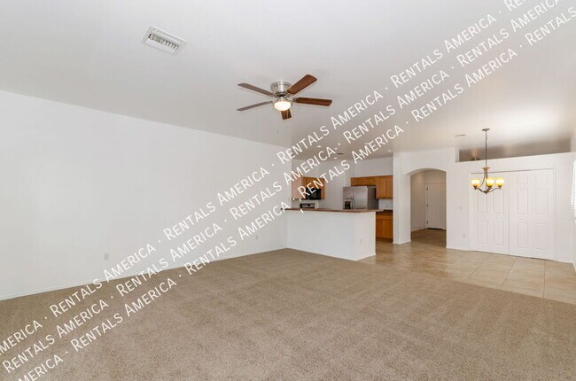 Building Photo - 10427 E Rita Ranch Crossing Cir