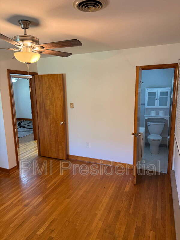 Building Photo - 5710 Tuskwillow Dr