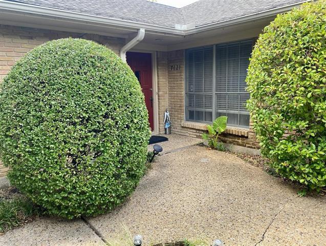 Building Photo - 7621 Dentcrest Dr