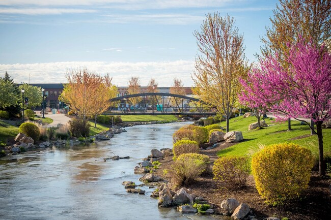 Building Photo - 1407 Ellis Ave