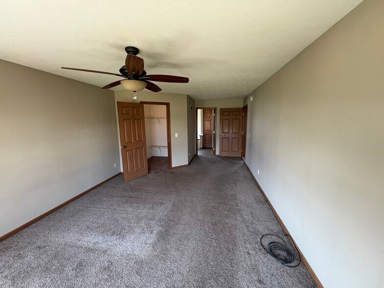 Building Photo - 19515 Carter Ln