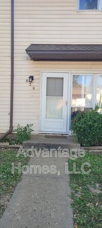 Building Photo - 824 N 70th St