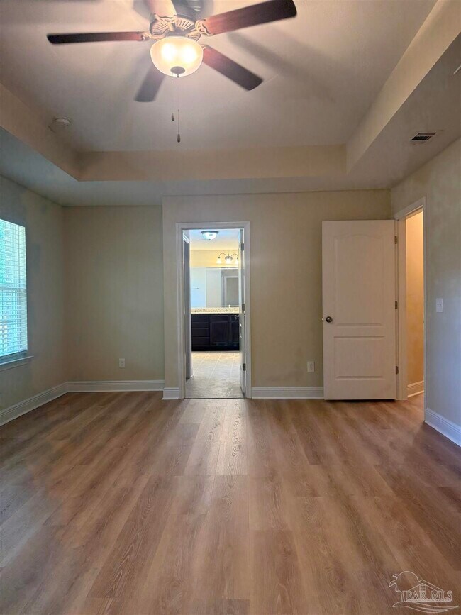 Building Photo - 5973 Chi Chi Cir