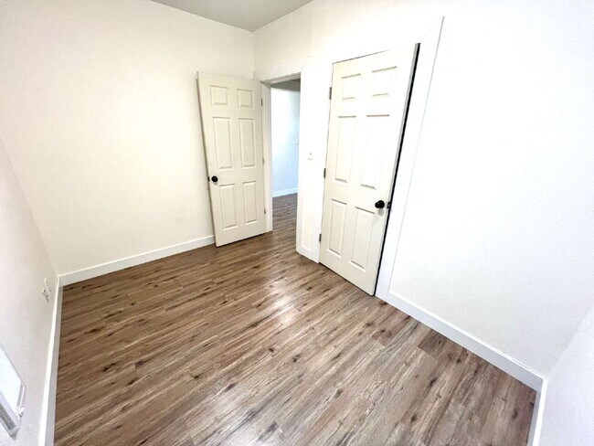 Building Photo - 2 Bedroom Apartment in the Heart of Tacoma