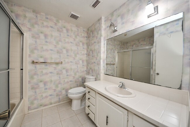 Building Photo - 3021 Teague Rd