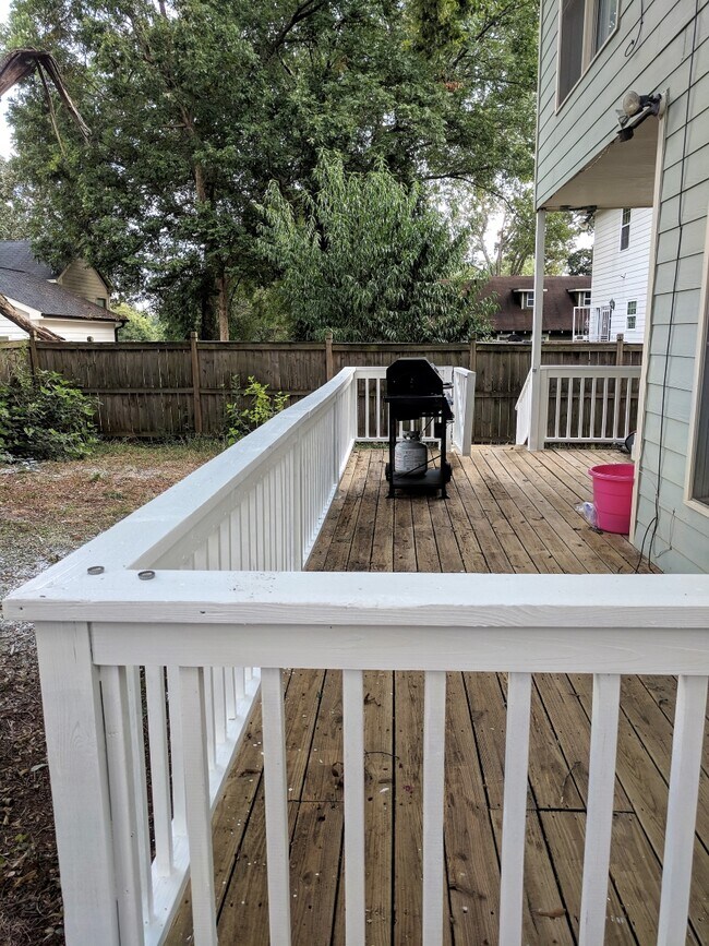 Building Photo - 964 Hank Aaron Dr SE