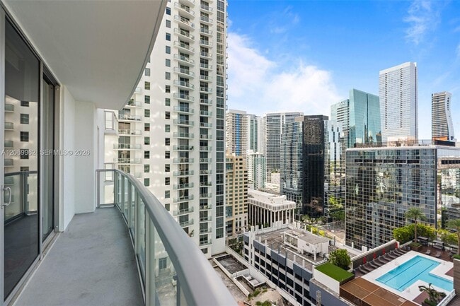 Building Photo - 1050 Brickell Ave
