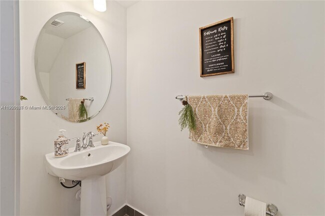 Building Photo - 23296 SW 110th Ct