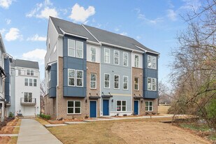 Building Photo - 1011 Kokomo Ln