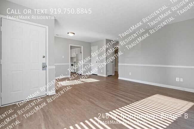 Building Photo - 246 W Northpoint Rd