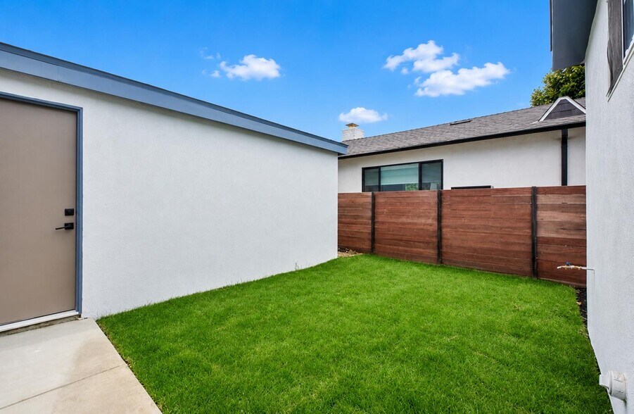 Building Photo - 11414 Segrell Way