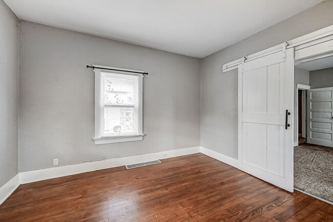 Building Photo - 5316 Markey Rd