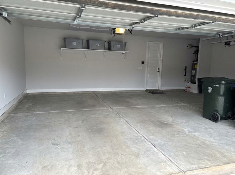 Building Photo - 213 Hannaway Cir