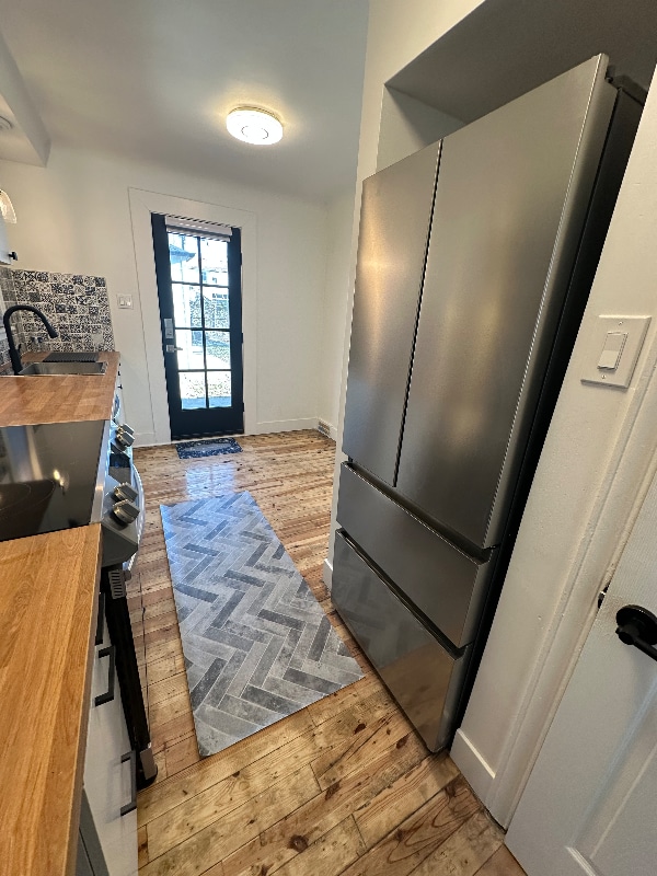 Building Photo - 14552 Southfield Fwy