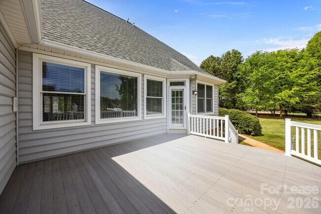 Building Photo - 5109 McCallum Mdws Dr
