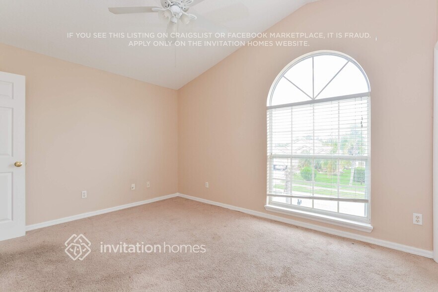 Building Photo - 10837 Leader Ln
