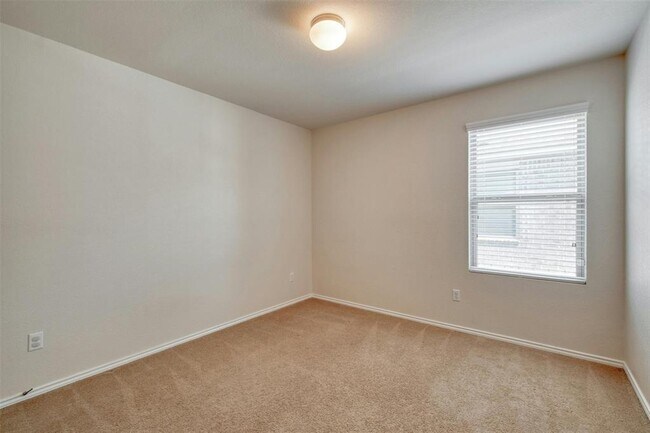 Building Photo - 21608 Windmill Ranch Ave