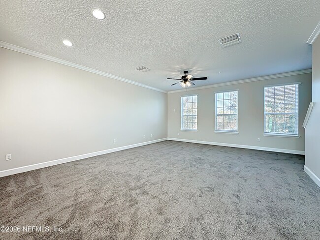 Building Photo - 4320 Ellipse Dr