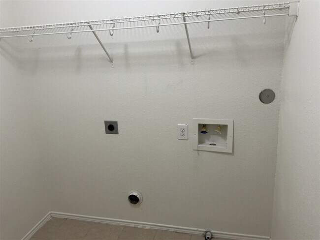 Building Photo - 1143 Desert Willow Ln