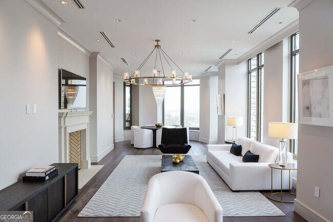 Building Photo - 3376 Peachtree Rd NE