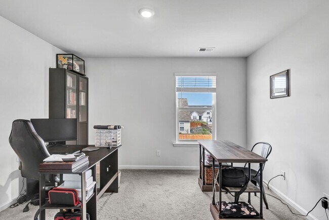 Building Photo - Ways Station Golf course community in Richmond Hill Plantation - 4 Bed/2.5 Bath