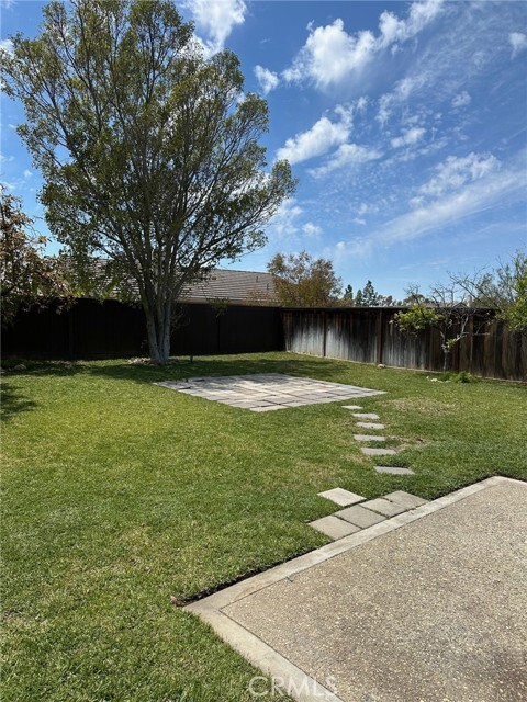 Building Photo - 21195 Country Farm Ln