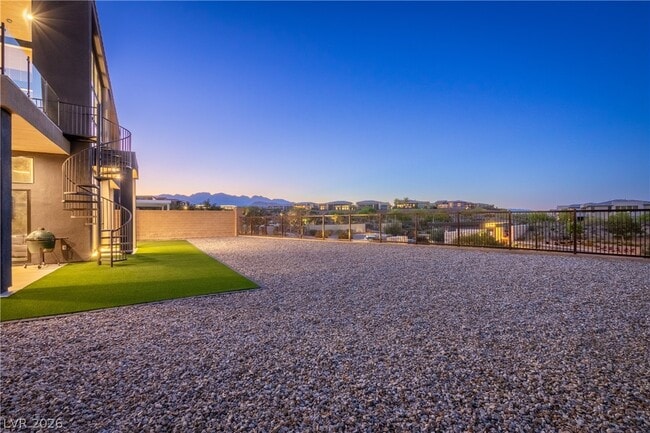 Building Photo - 5394 Succulent Rose Dr