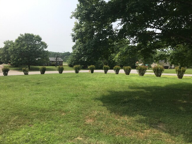 Building Photo - 100 Talton Dr
