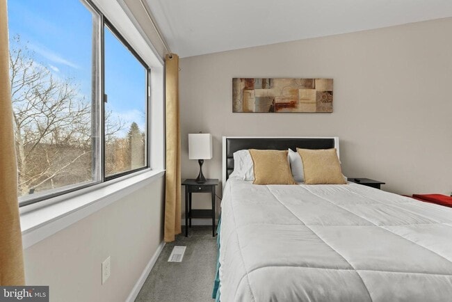 Building Photo - 8001 Greenspring Way