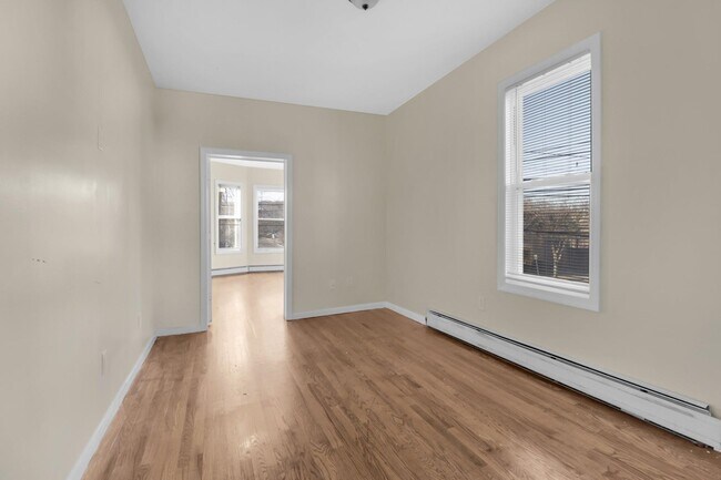 Building Photo - 284 WATCHUNG Ave