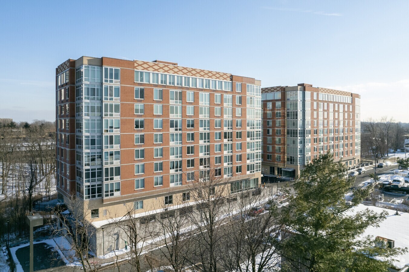 Building Photo - 600 12th St