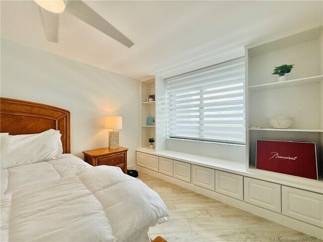 Building Photo - 8800 S Ocean Dr
