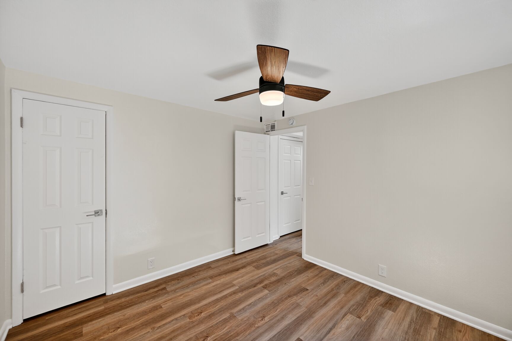 Bedroom 2 - 1857 S Jackson St