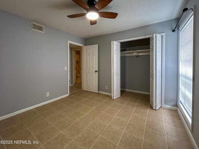 Building Photo - 1124 Woodruff Ave