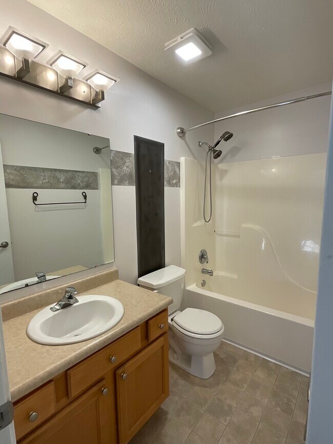 Building Photo - 6635 W Odessa Way