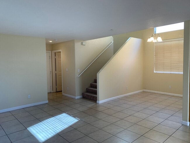 Building Photo - GATED COMMUNITY HOUSE IN POPULAR SUMMERLIN...