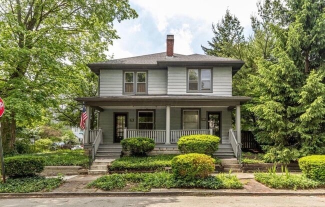 Building Photo - 789 Ebner St