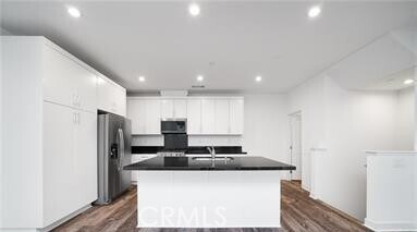 Building Photo - 1410 W Cara Dr