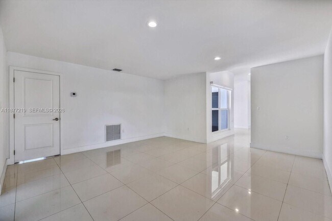 Building Photo - 9203 SW 136th Terrace