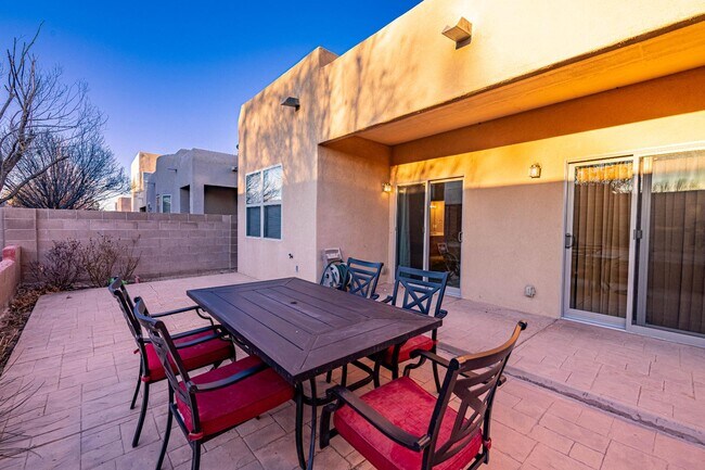 Building Photo - 9719 Calle Chamisa NW